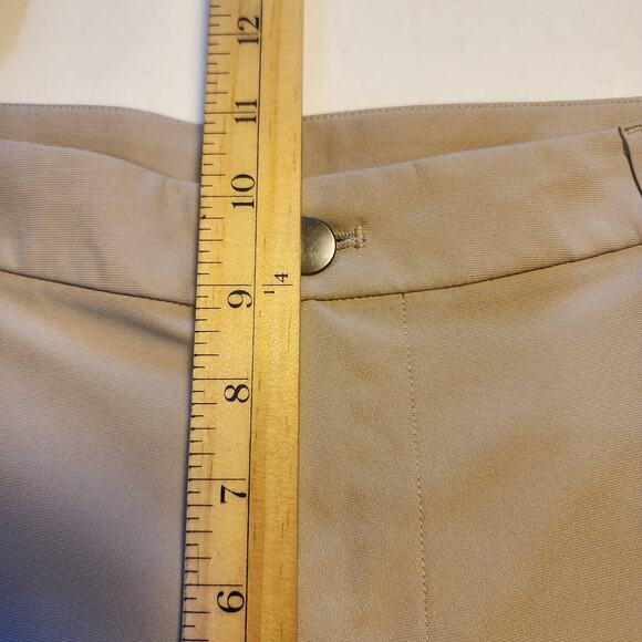 Lululemon Commission Classic Shorts Mens 31 Chino Golf Gym Athleisure casual - Picture 5 of 8